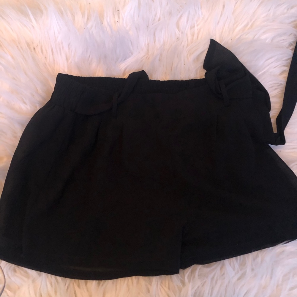 Flowy shorts